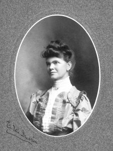 Eleanor Irwin ca. 1915